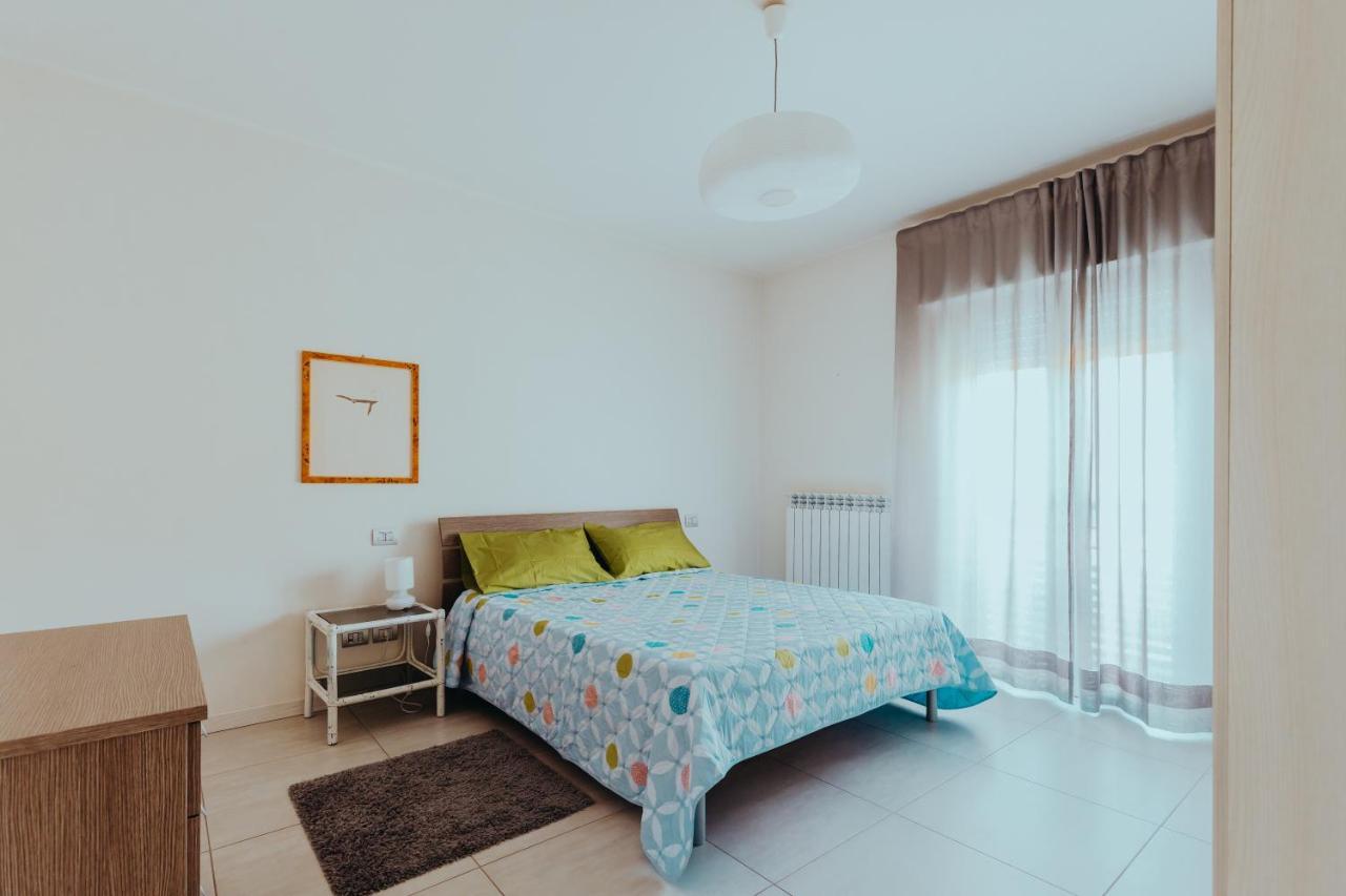The Attico Daire Padenghe sul Garda Dış mekan fotoğraf